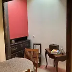 Maisonnette Proche De La Mer, Calme Avec Parking