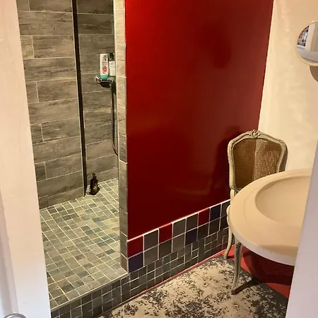 Διαμέρισμα Maisonnette Proche De La Mer, Calme Avec Parking *