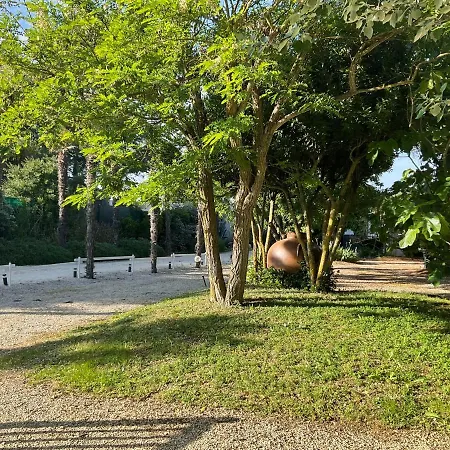 Maisonnette Proche De La Mer, Calme Avec Parking * Angoulins