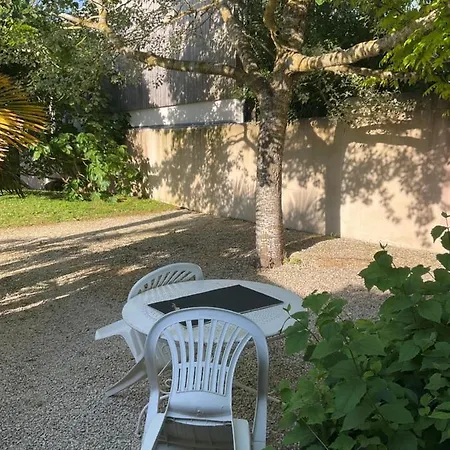 Maisonnette Proche De La Mer, Calme Avec Parking * Angoulins